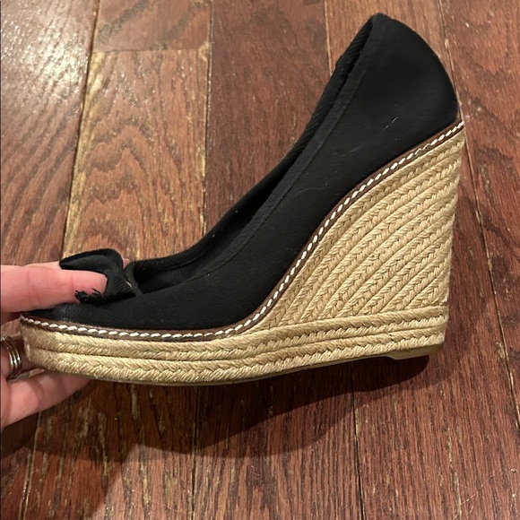 Tory Burch Black Wedge Espadrille Shoes - Picture 6 of 11